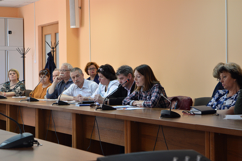 krugly stol 24.05 - 07