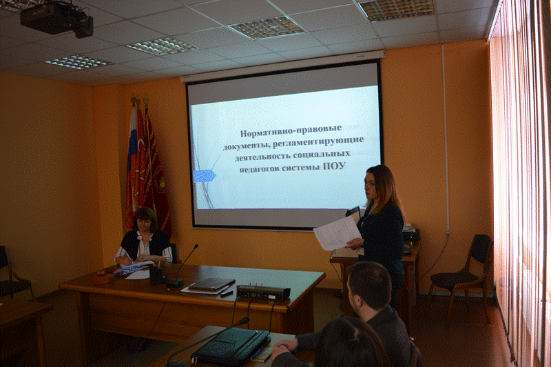 krugly stol 15.02 - 4